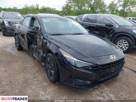 Hyundai Elantra - zobacz ofertę