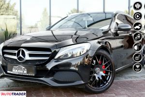 Mercedes C-klasa - zobacz ofertę