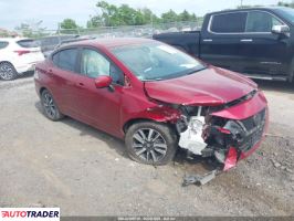 Nissan Versa - zobacz ofertę