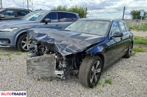 Mercedes C-klasa - zobacz ofertę