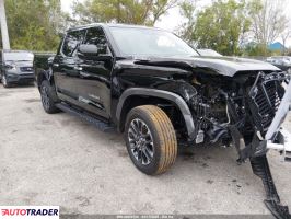 Toyota Tundra - zobacz ofertę