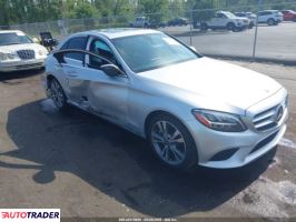 Mercedes 300 - zobacz ofertę