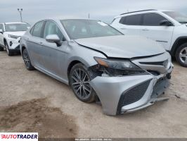 Toyota Camry - zobacz ofertę