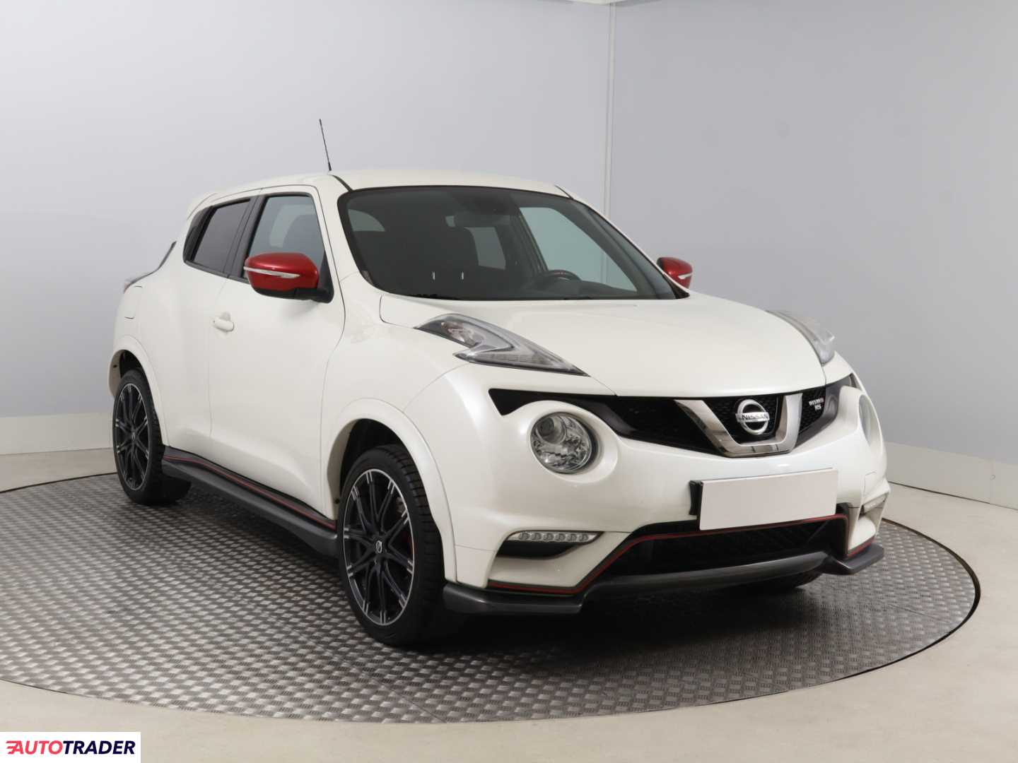 Nissan Juke 2015 1.6 210 KM