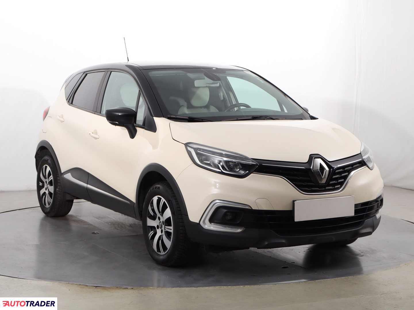 Renault Captur 1.2 116 KM 2017r. (Piaseczno)