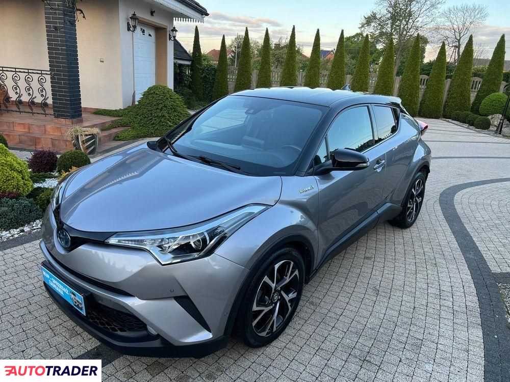 Toyota C-HR 2018 1.8 98 KM