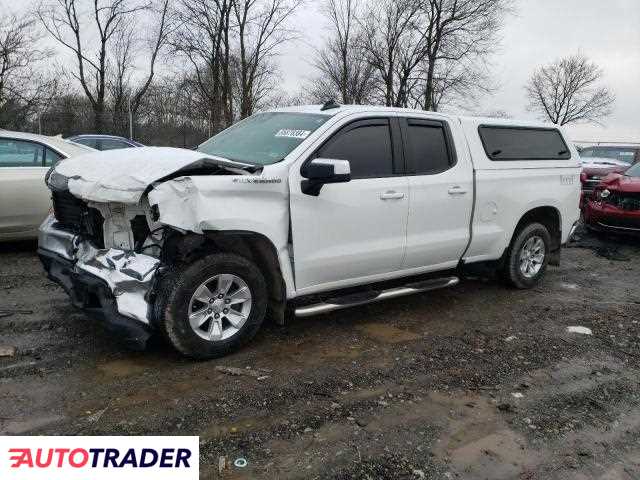 Chevrolet Silverado 2021 2