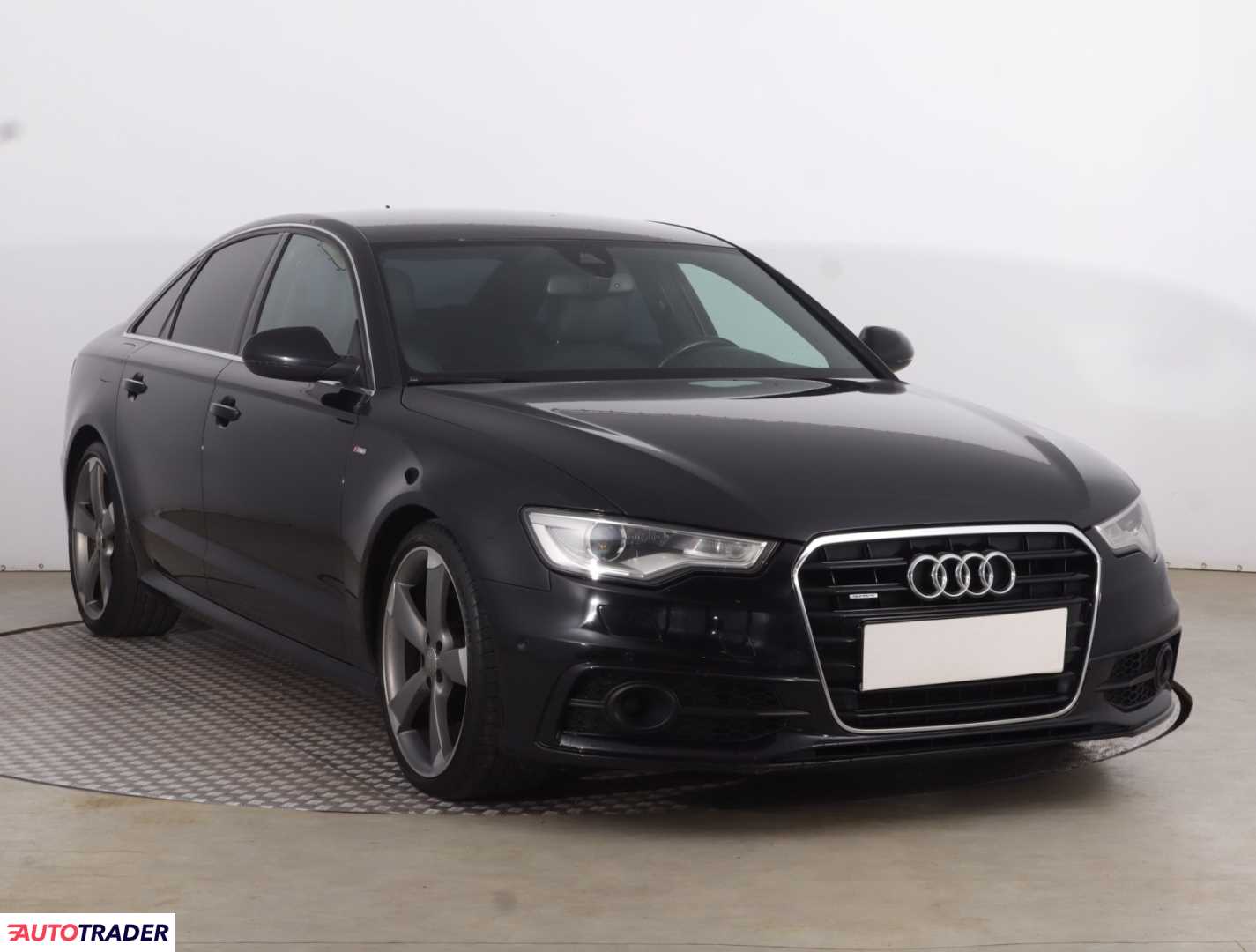 Audi A6 2014 3.0 201 KM