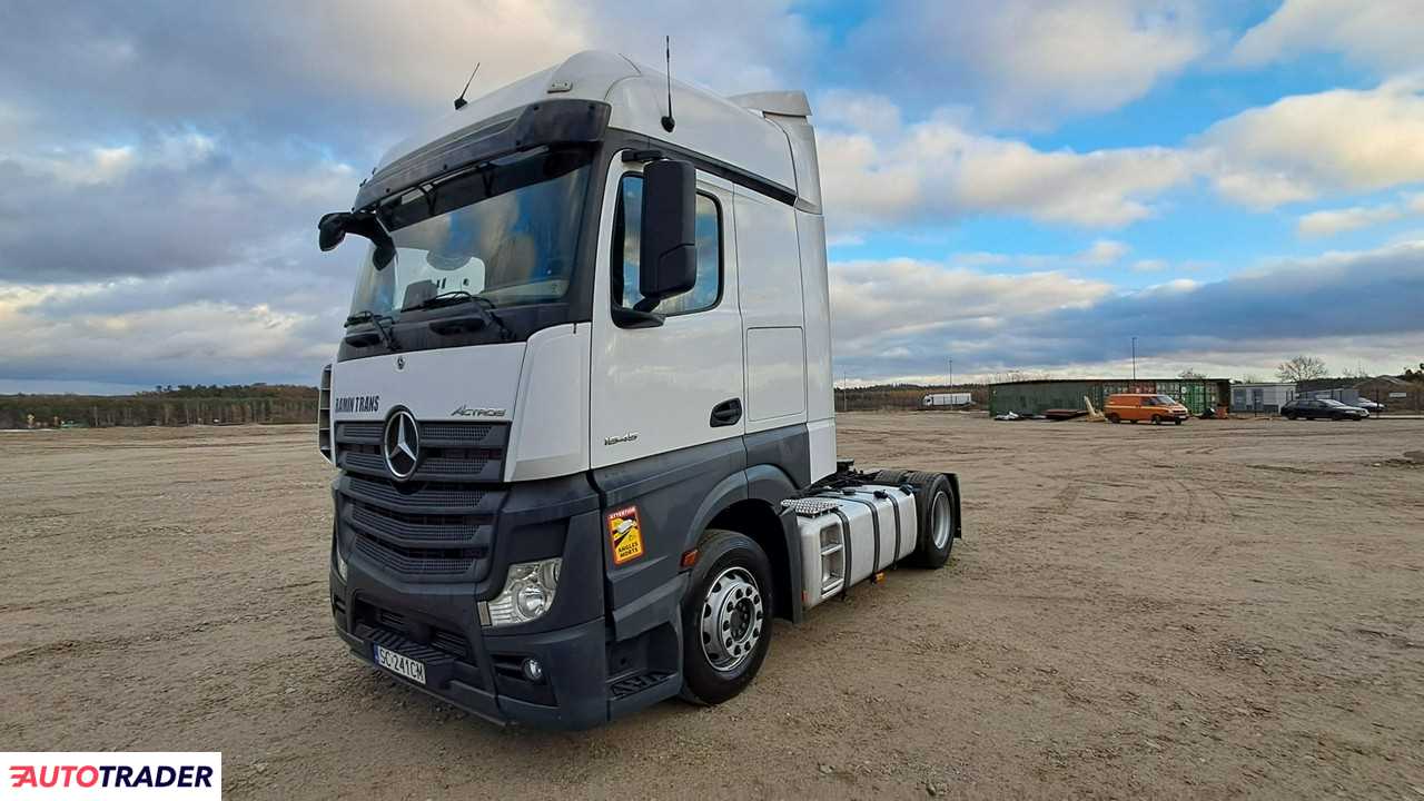 Mercedes Actros