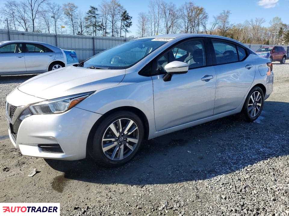 Nissan Versa 2020 1