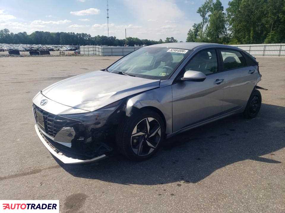 Hyundai Elantra 2023 2