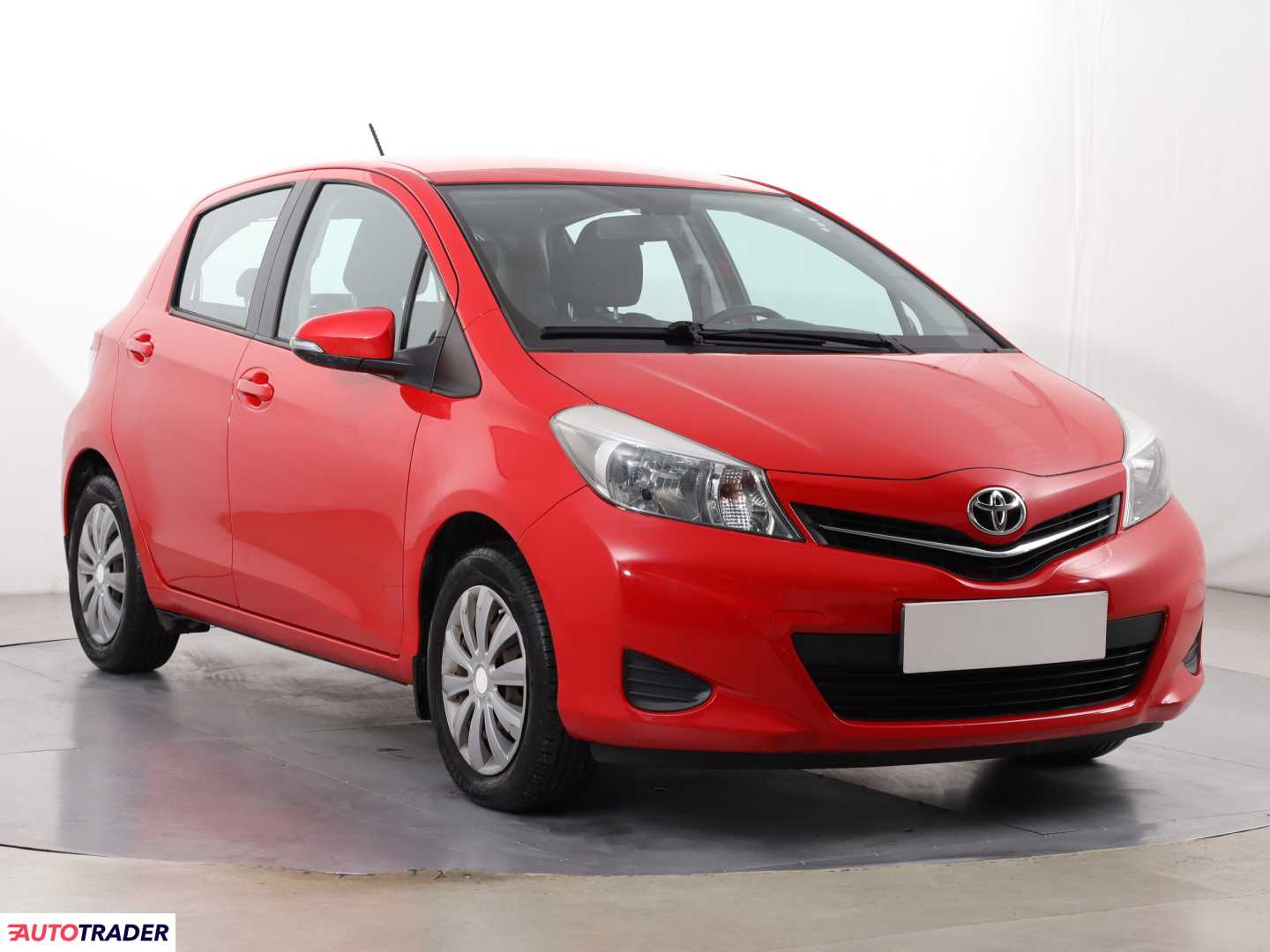 Toyota Yaris 2012 1.0 68 KM