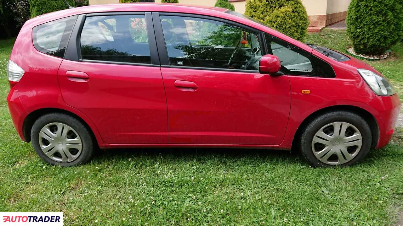 Honda Jazz 2010 1.2 90 KM