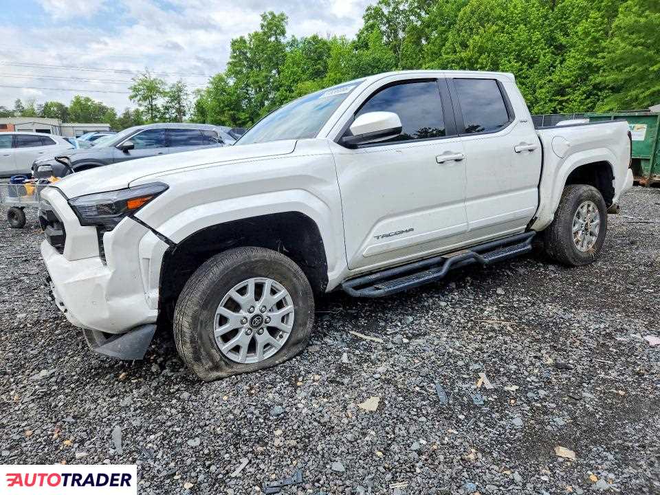 Toyota Tacoma 2024 2