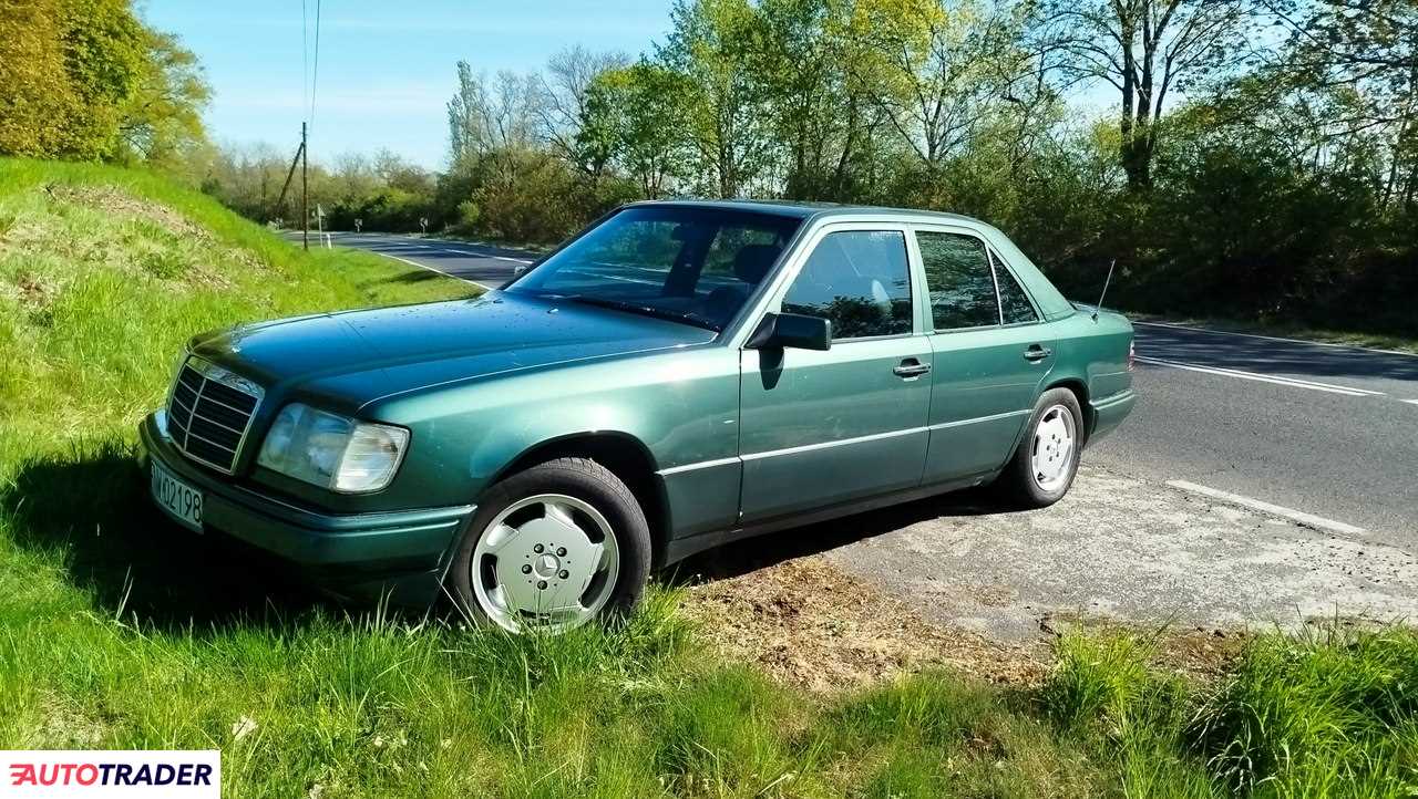 Mercedes W-124 1994 3.0 136 KM