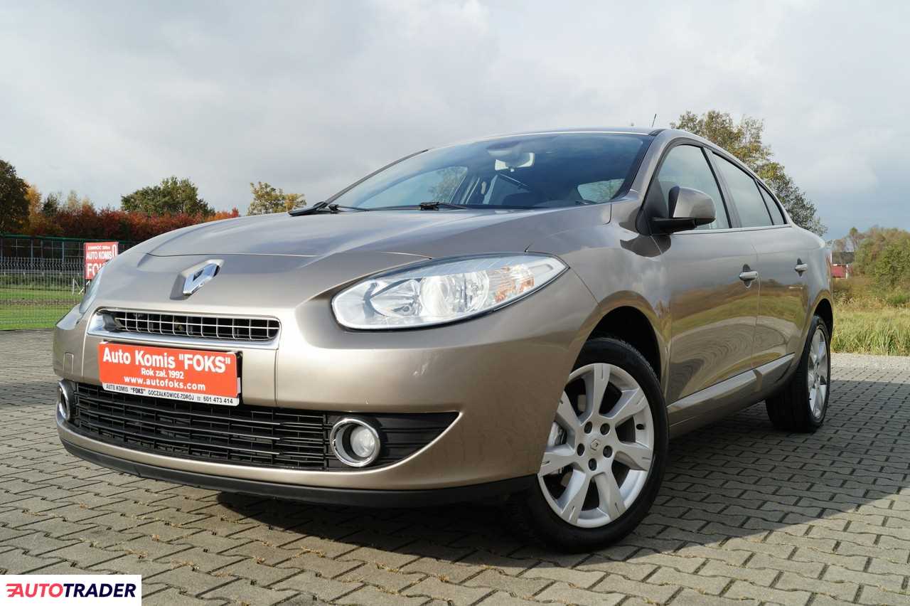 Renault Fluence 2011 2.0 140 KM