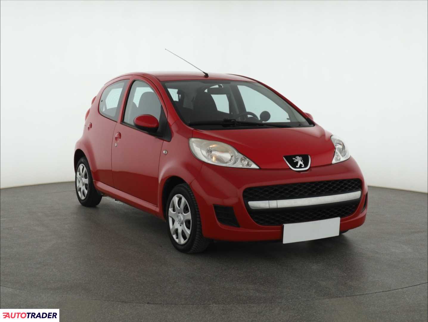 Peugeot 107 2011 1.0 67 KM