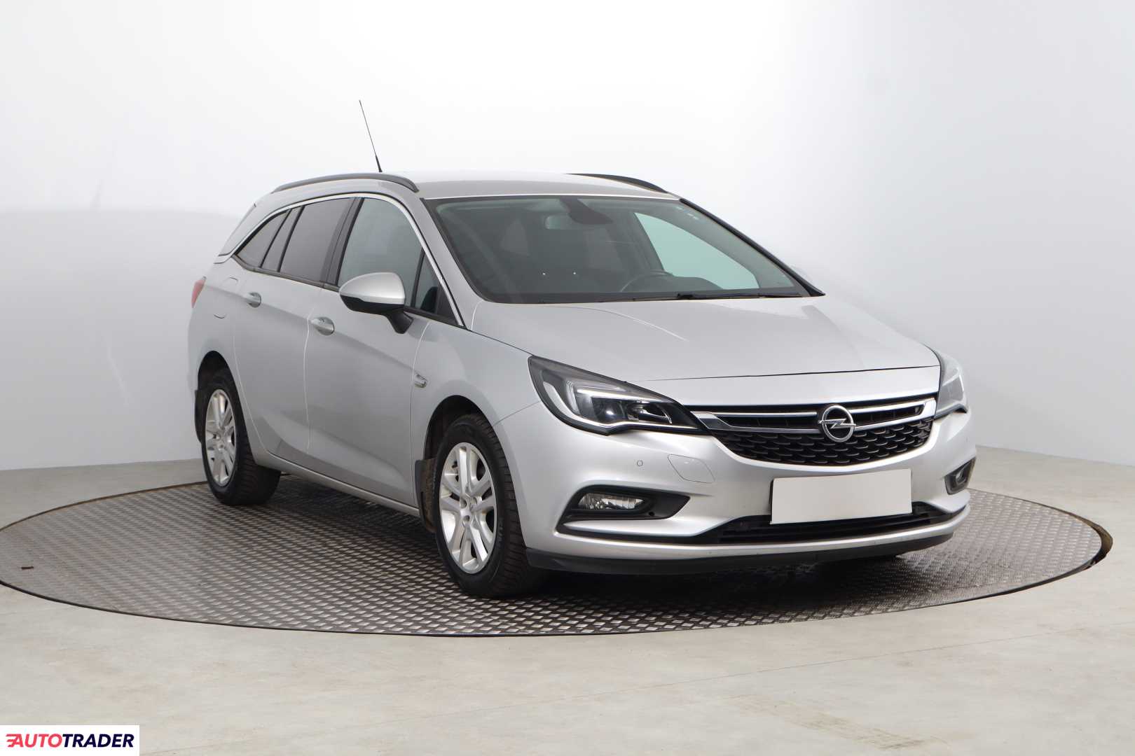 Opel Astra 1.4 147 KM 2017r. (Piaseczno)