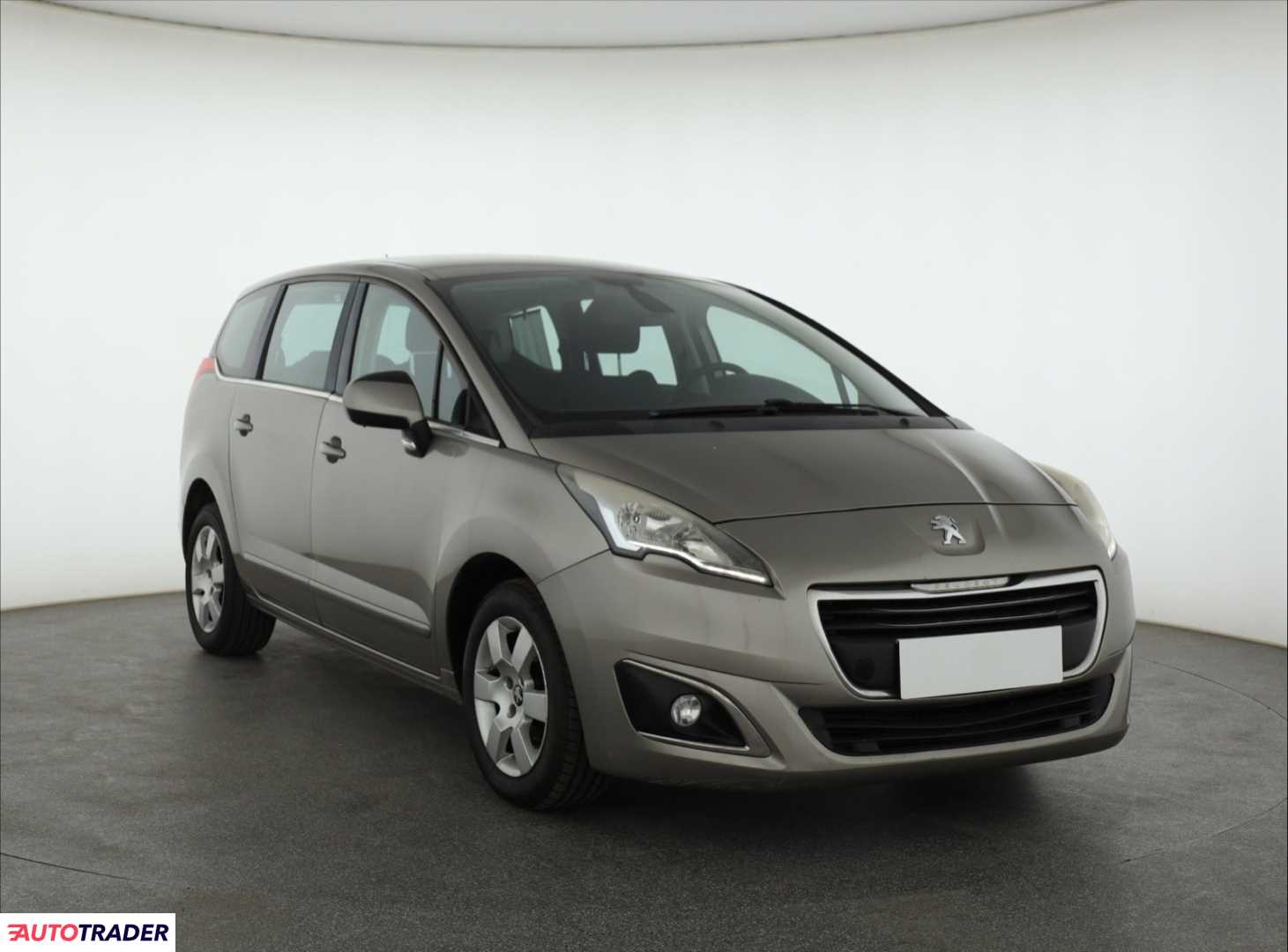 Peugeot 5008 2015 1.6 118 KM