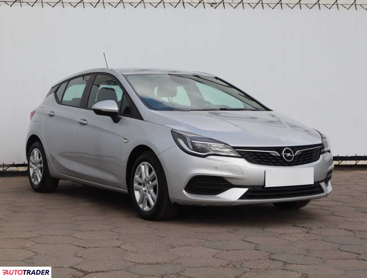 Opel Astra 2020 1.2 128 KM