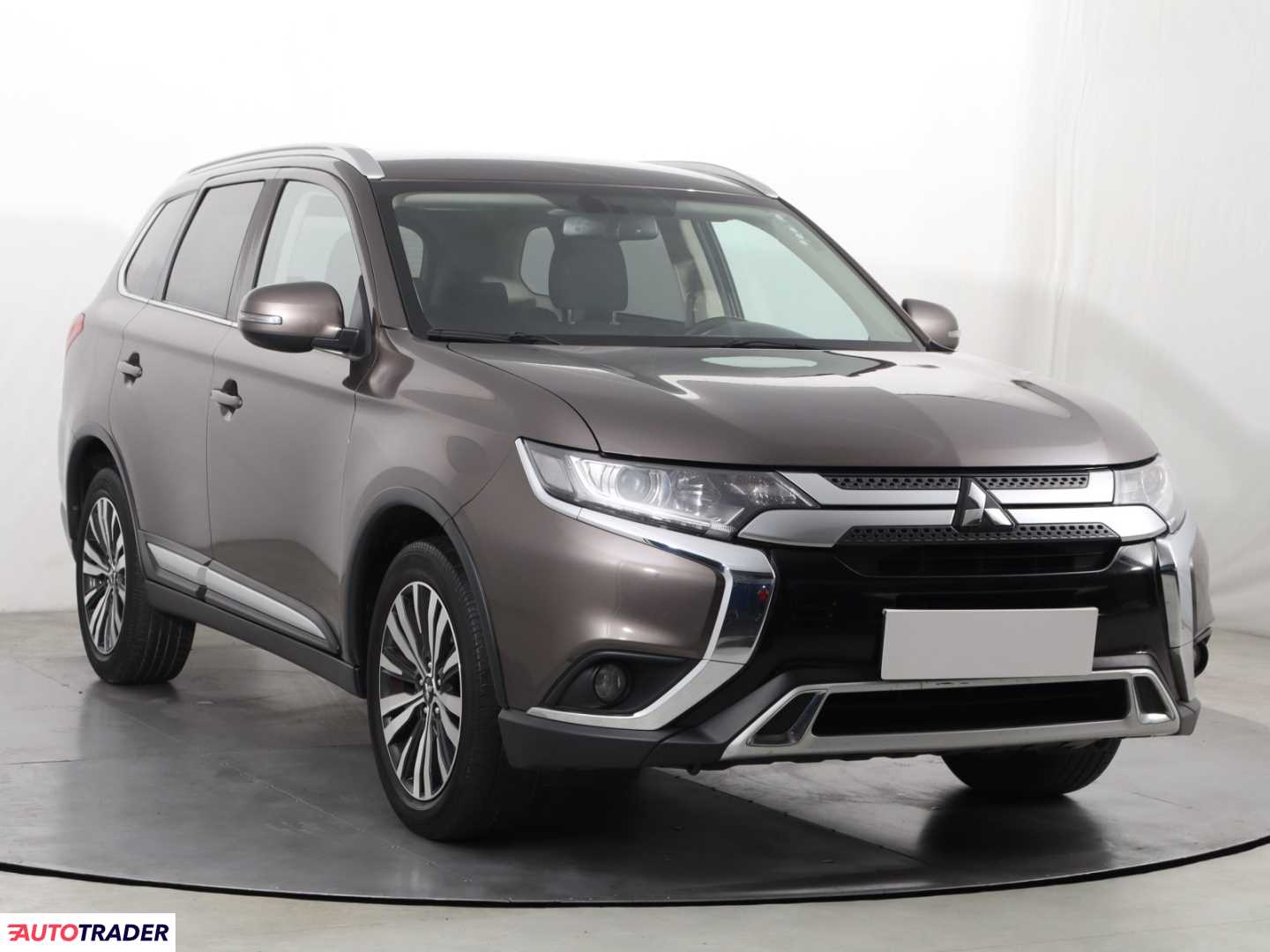 Mitsubishi Outlander 2019 2.0 147 KM Mitsubishi Outlander 2019 2.0 147 KM