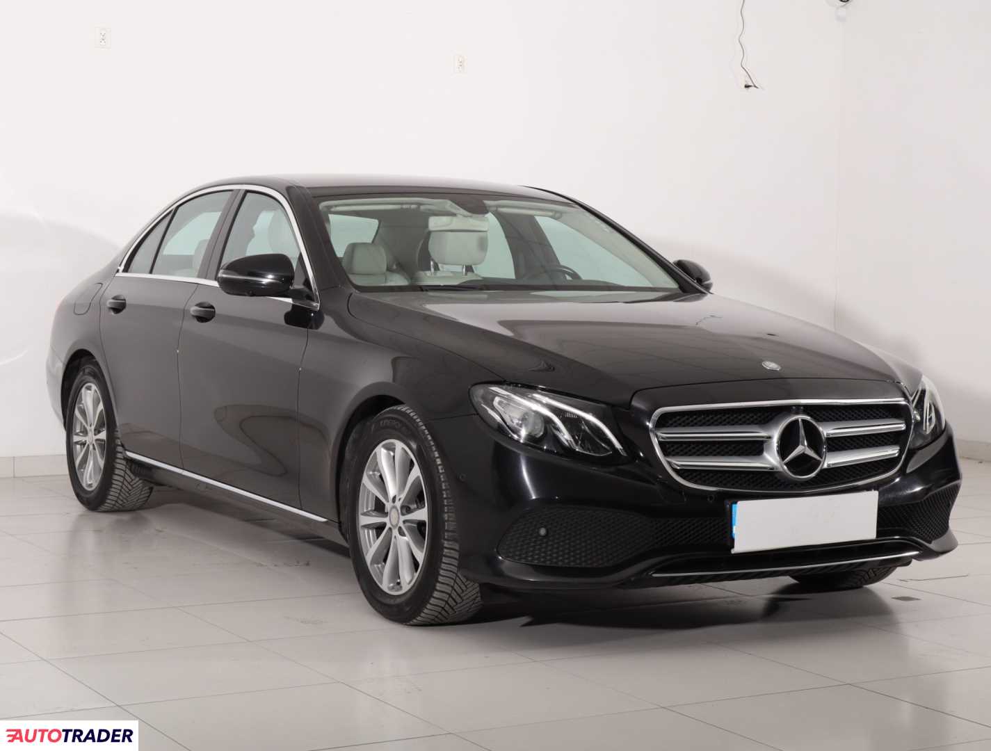 Mercedes E-klasa 2017 2.0 191 KM Mercedes E-klasa 2017 2.0 191 KM