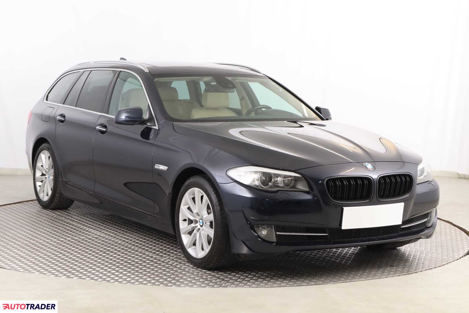 BMW 520 2012 2.0 181 KM BMW 520 2012 2.0 181 KM