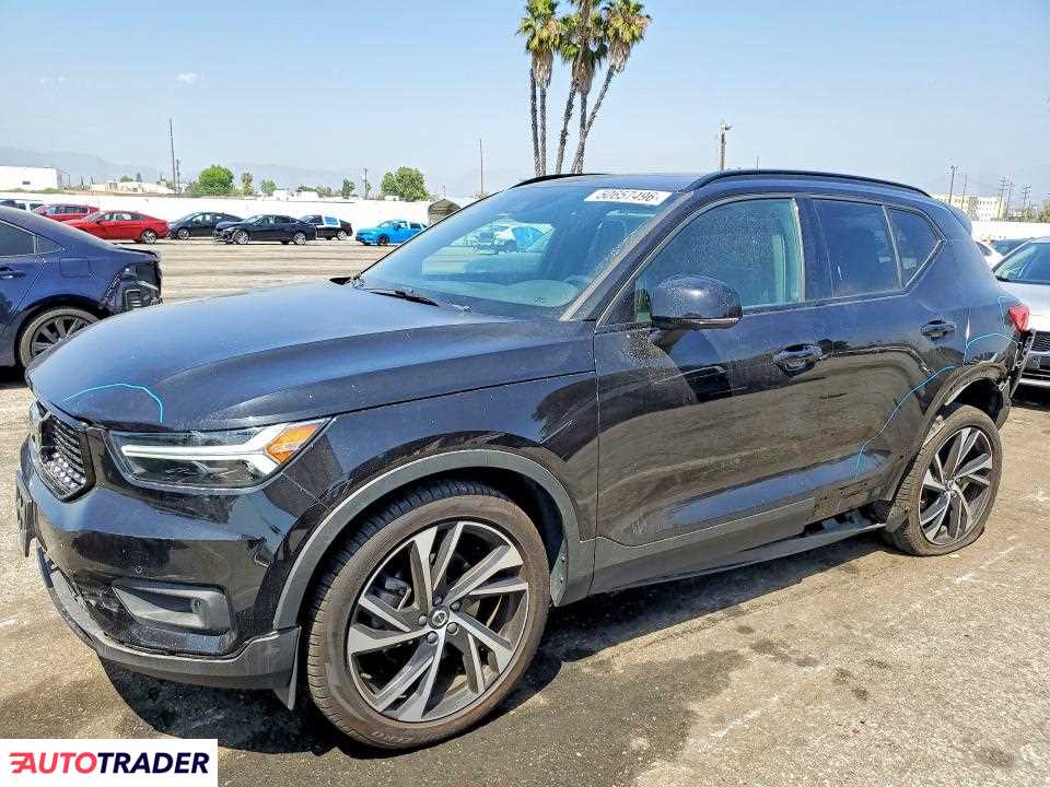 Volvo XC40 2021 2