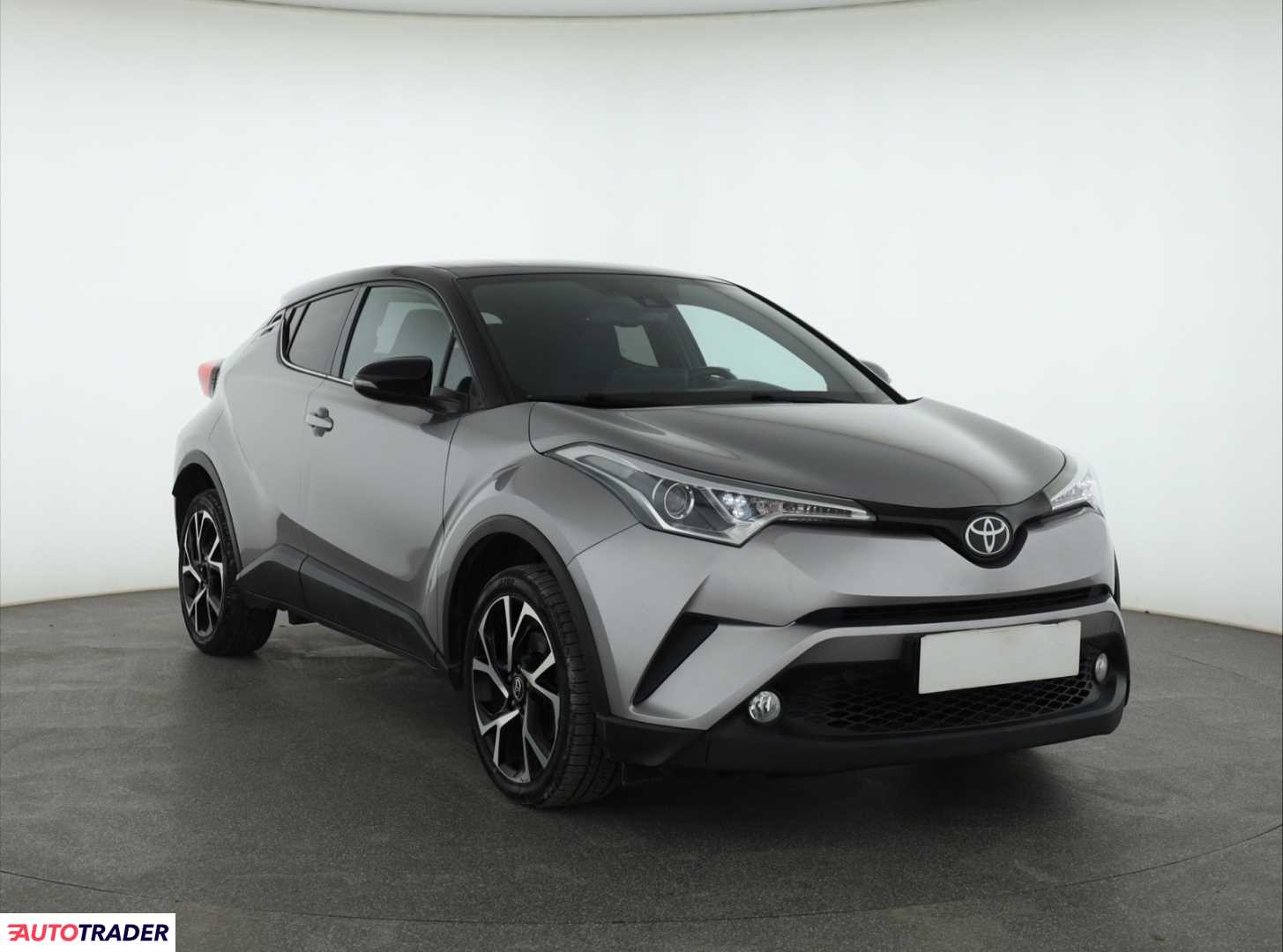 Toyota C-HR 2016 1.2 113 KM