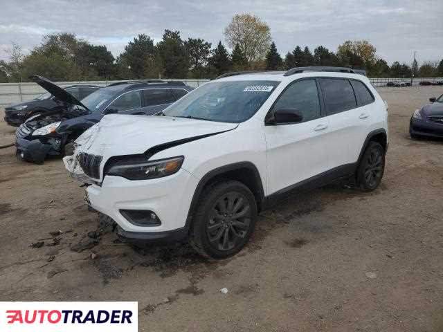 Jeep Cherokee 2021 3