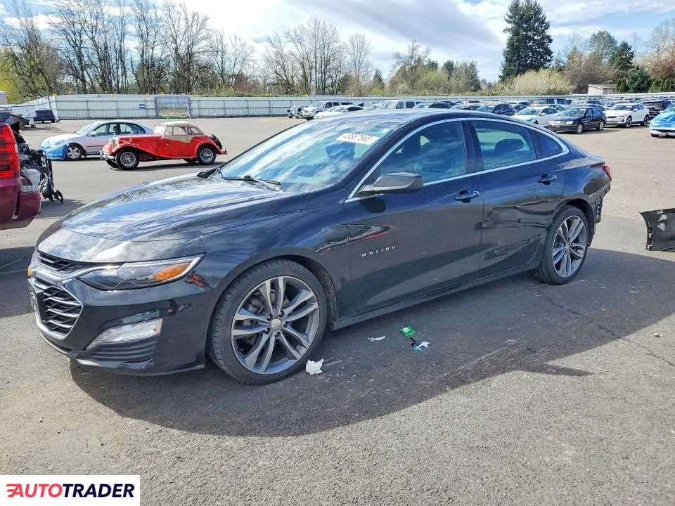 Chevrolet Malibu 2021 1