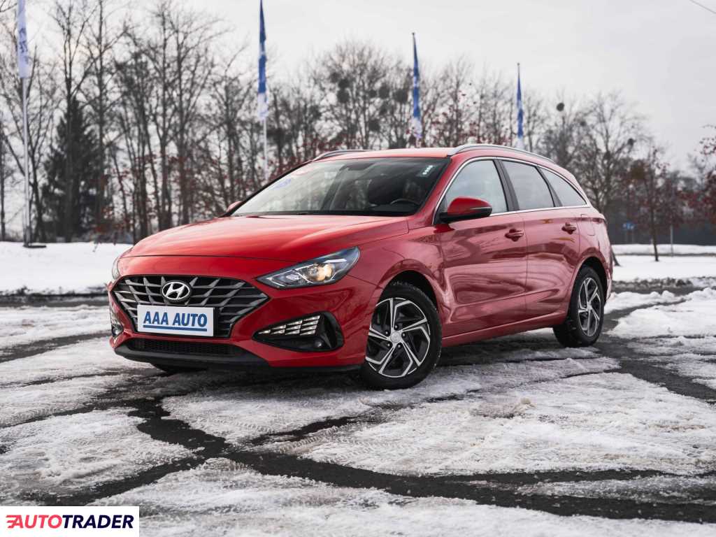 Hyundai i30 2021 1.6 113 KM