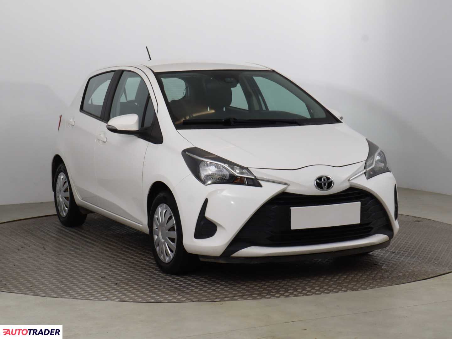 Toyota Yaris 2018 1.5 109 KM