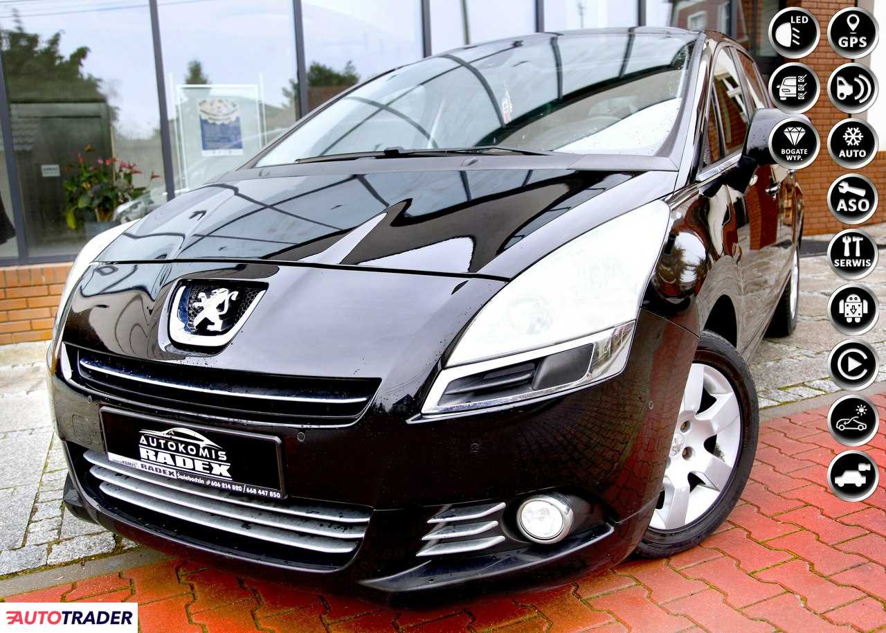 Peugeot 5008 2011 1.6 156 KM