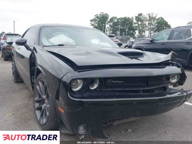 Dodge Challenger 2021 6