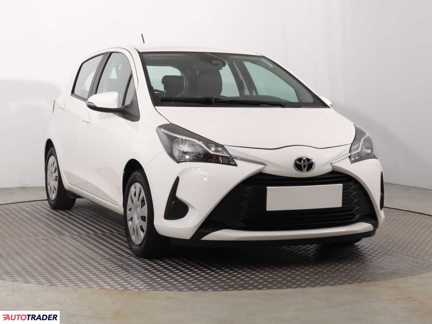Toyota Yaris 2021 1.0 71 KM Toyota Yaris 2021 1.0 71 KM