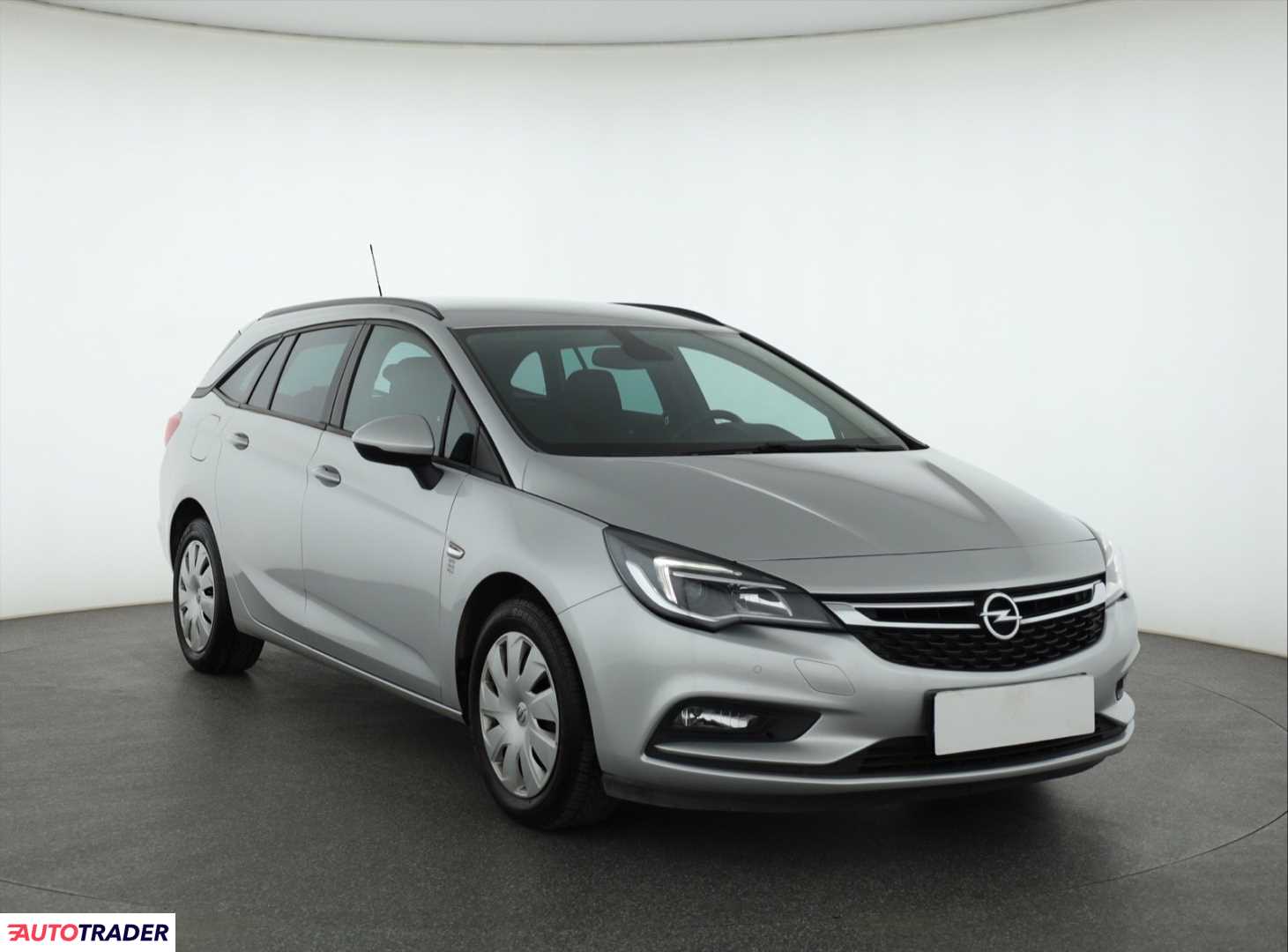 Opel Astra 2018 1.0 103 KM