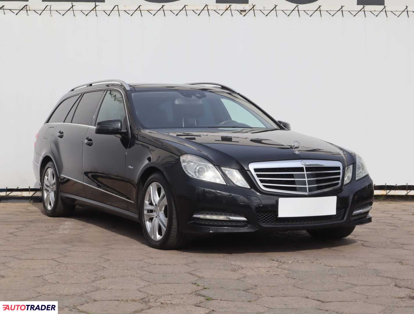 Mercedes E-klasa 2010 3.0 207 KM