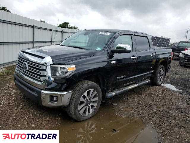 Toyota Tundra 5.0 benzyna 2018r. (WINDSOR)