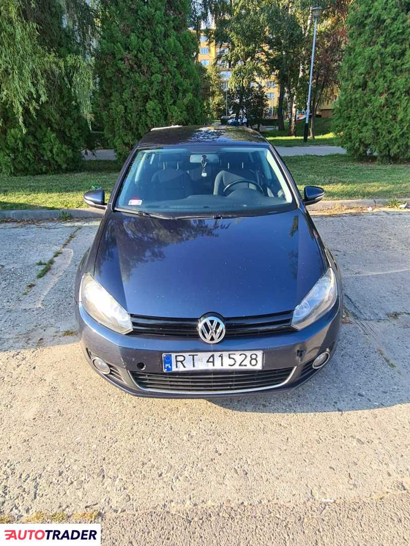 Volkswagen Golf 2011 1.6 105 KM