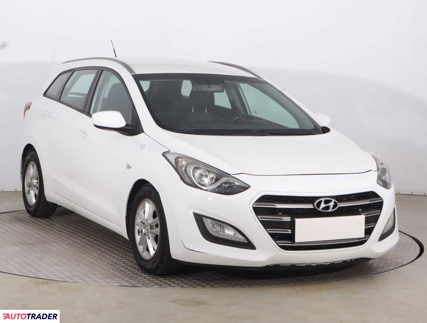 Hyundai i30 2015 1.6 108 KM