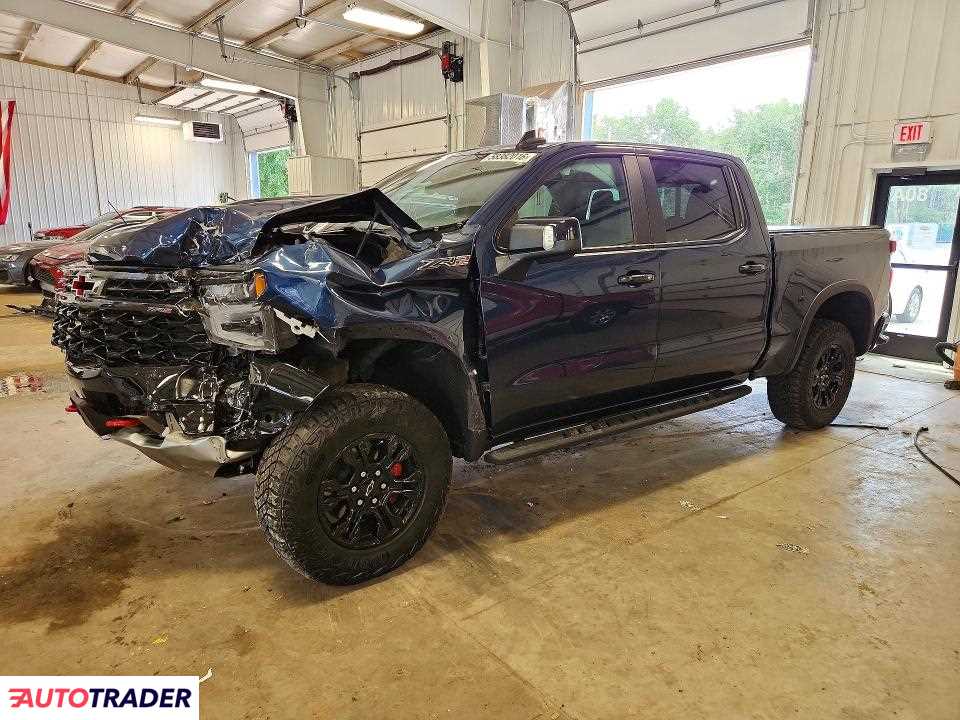 Chevrolet Silverado 2022 6