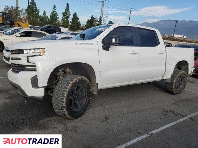 Chevrolet Silverado 5.0 benzyna 2019r. (RANCHO CUCAMONGA)