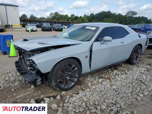 Dodge Challenger 2022 6