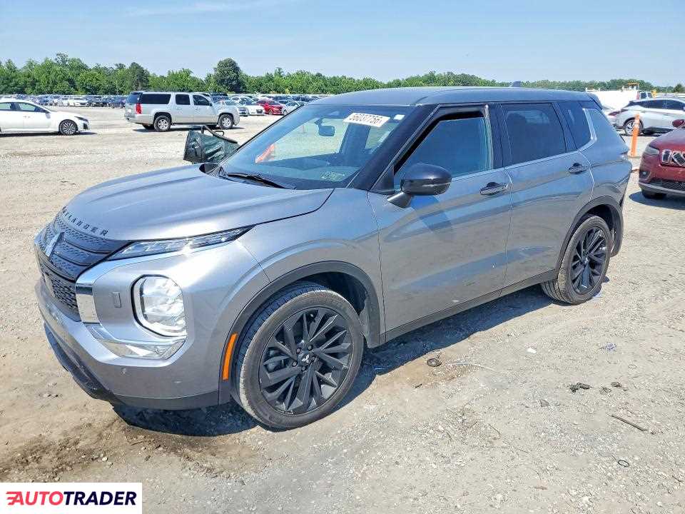 Mitsubishi Outlander 2024 2