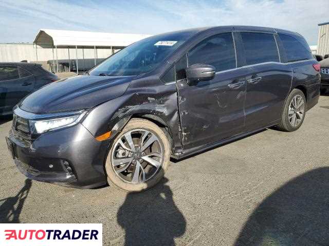 Honda Odyssey 2022 3