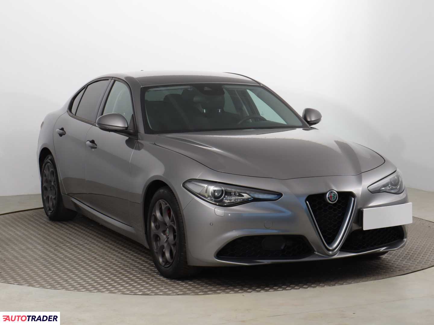 Alfa Romeo Giulia 2018 2.0 197 KM