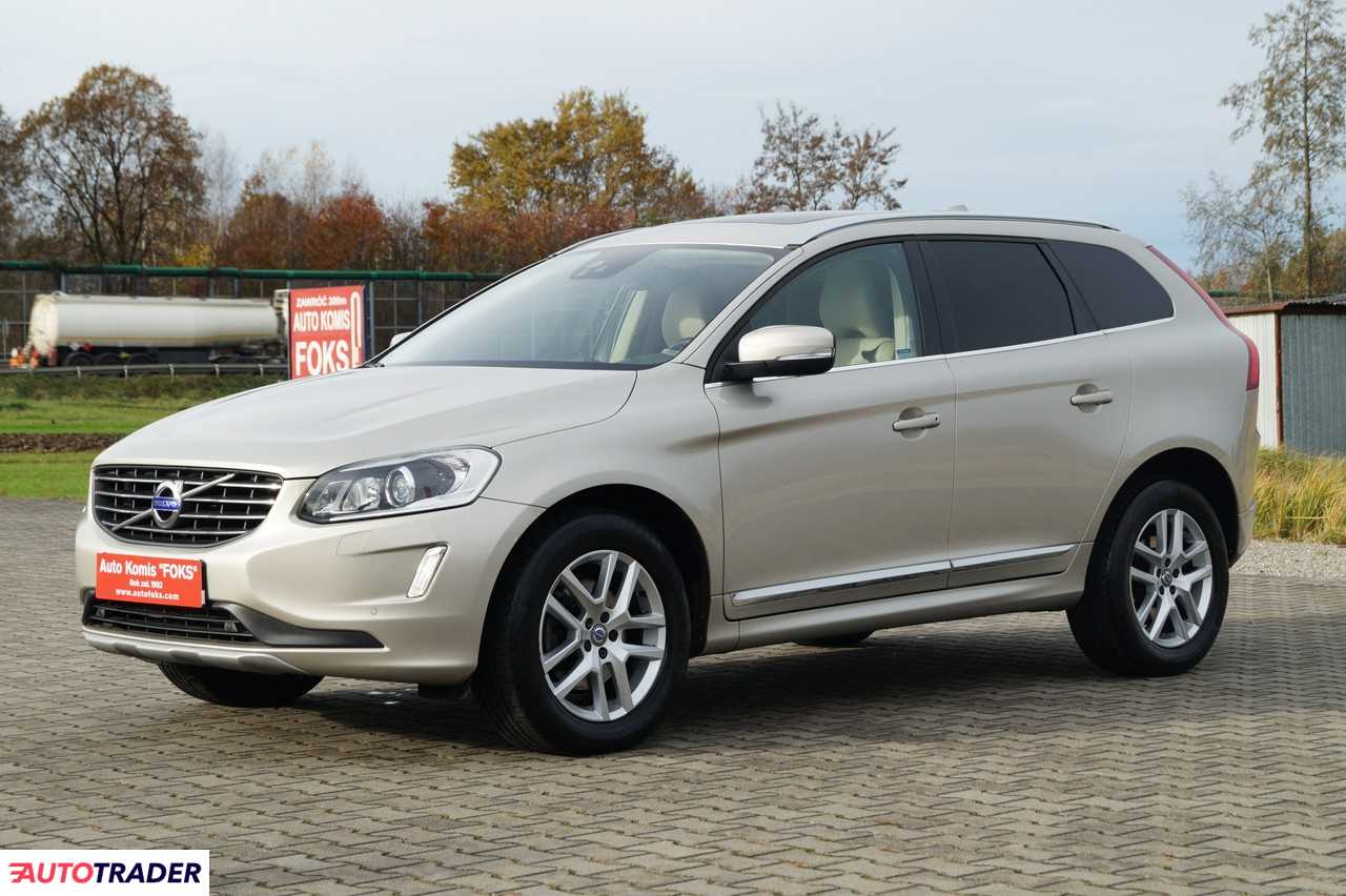 Volvo XC60 2017 2.0 150 KM