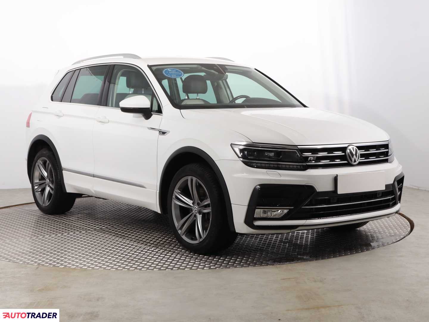 Volkswagen Tiguan 2.0 177 KM 2016r. (Piaseczno)