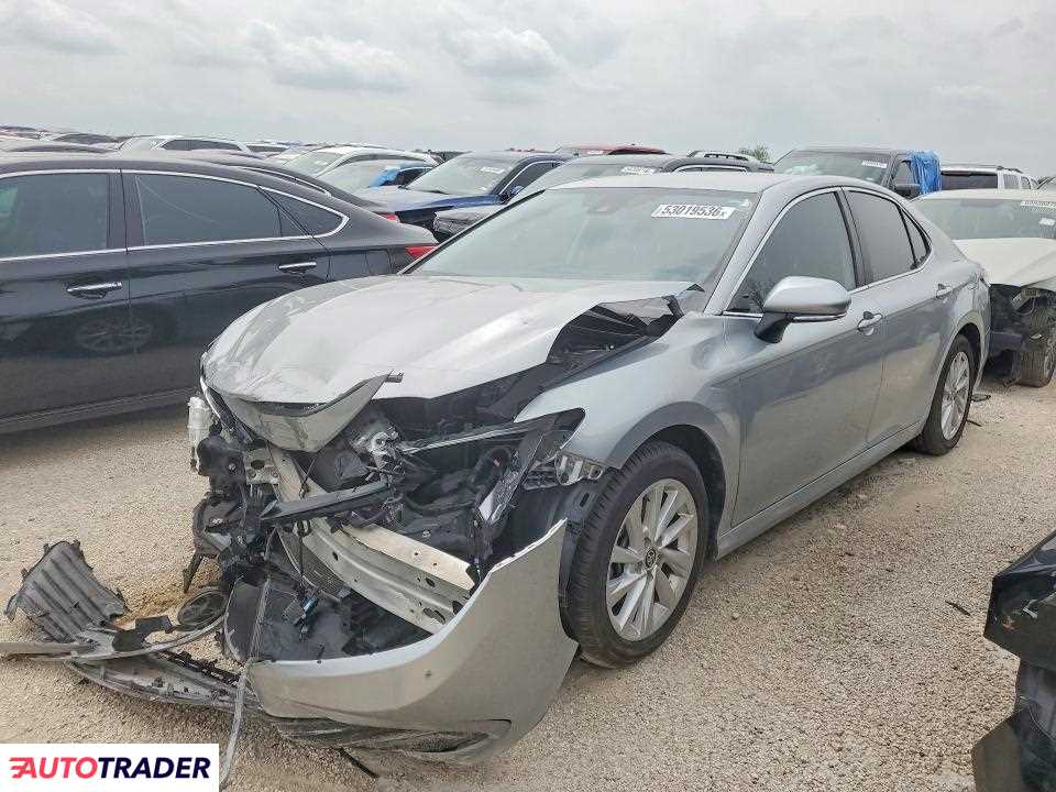 Toyota Camry 2023 2